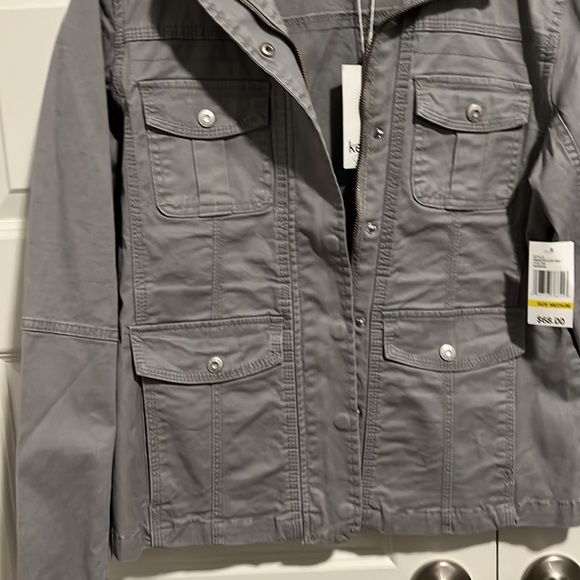 SIZE - MEDIUM COAT GREY - Picture 5 of 12
